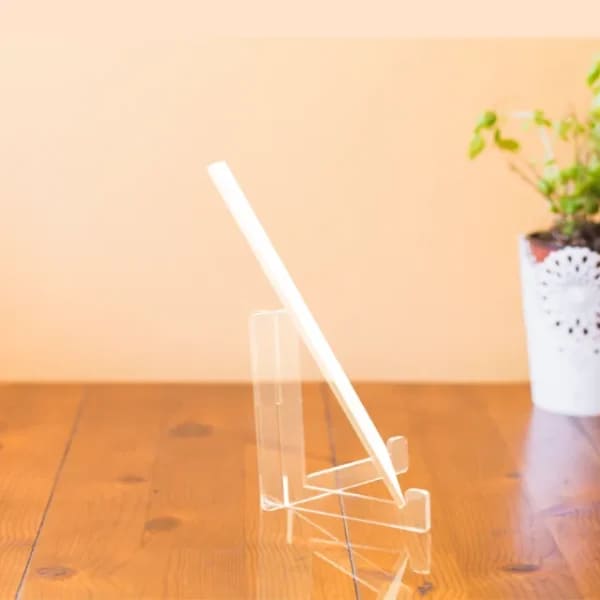 Premium Acrylic Display Stand – Sleek, Customizable & Versatile - Armbh